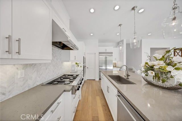 Property photo of 72 English Saddle