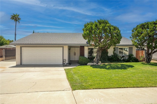 Property photo of 8425 Pumalo ST