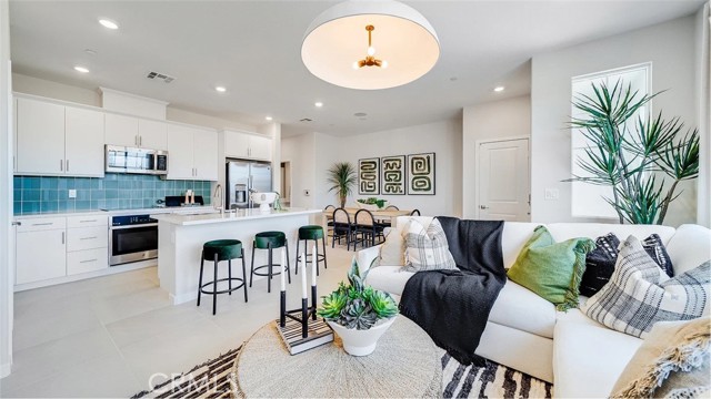 Property photo of 2595 Cloudview Privado