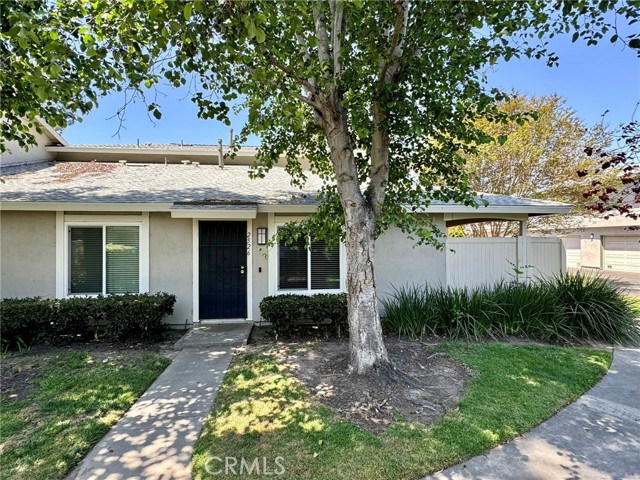 Property photo of 2526 S Laurelwood
