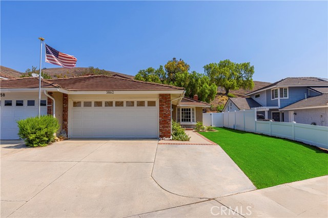 Property photo of 3862 Ravenswood DR