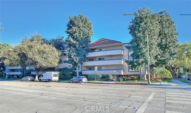 Property photo of 2386 E Del Mar BL