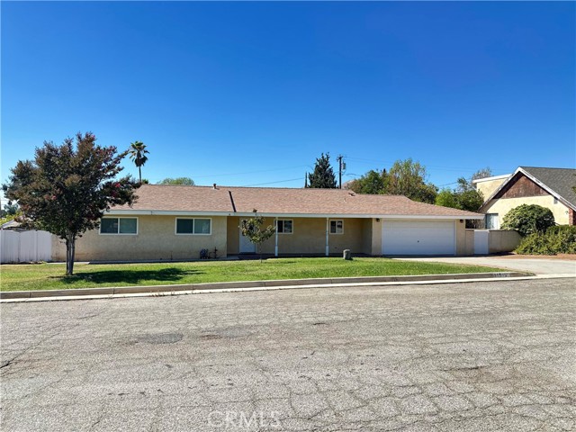 Property photo of 11945 Zantar LN