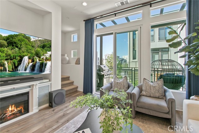 Property photo of 102 Sawbuck