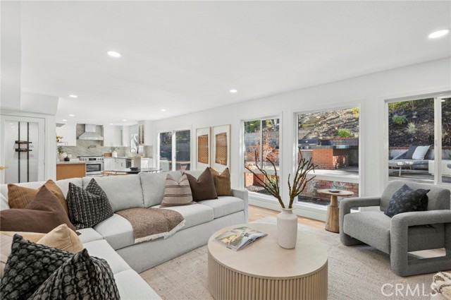 Property photo of 10222 Deerhill