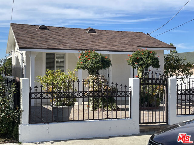 Photo of 10631 Tinker Av