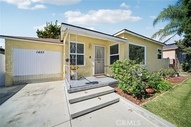 Property photo of 1457 N Rose ST