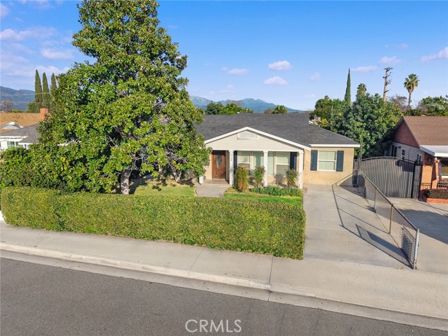 Property photo of 4928 El Monte