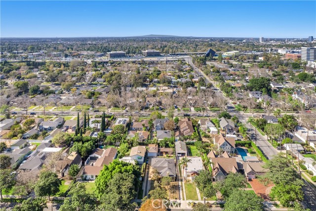 Property photo of 2416 Poinsettia ST