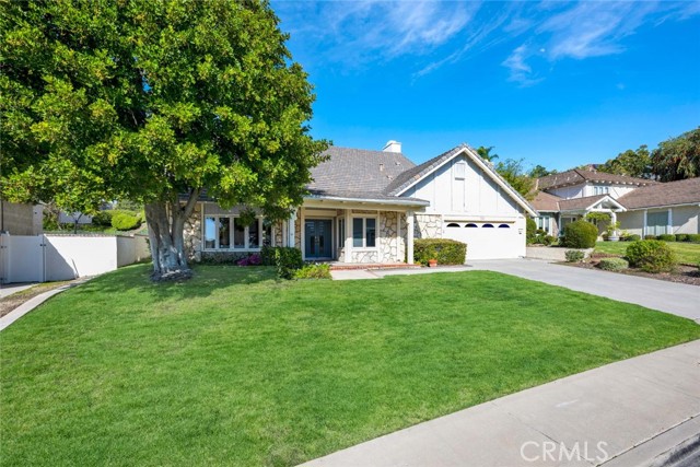 Property photo of 730 S Quail