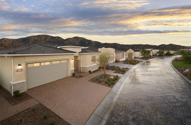 Property photo of 39 Everglades DR