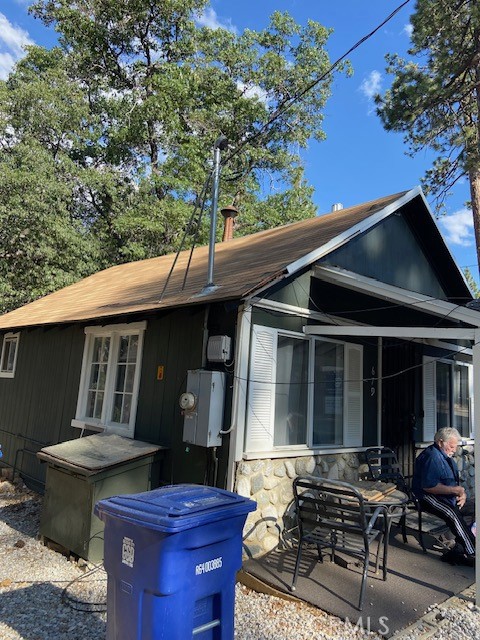Property photo of 679 Sunset LN