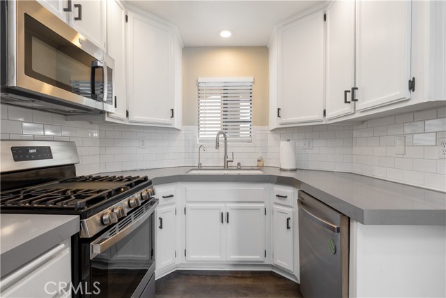 Property photo of 3913 N Virginia RD