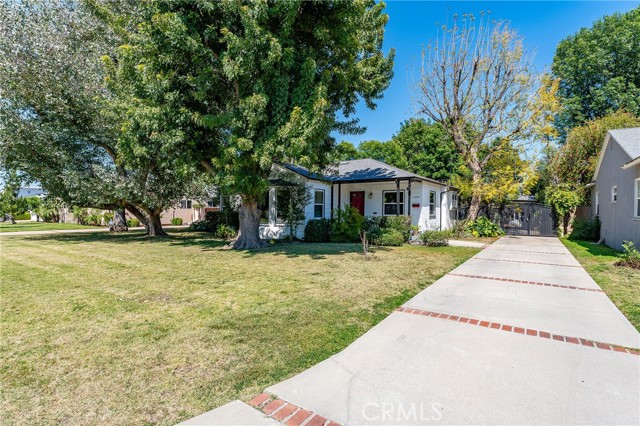 Property photo of 6534 Peach AV