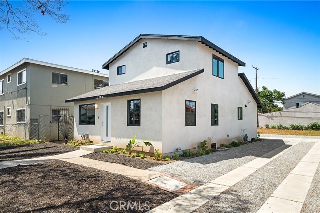 Property photo of 1223 W 90th ST