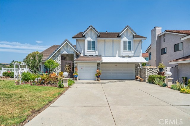 Property photo of 24300 Knoll CT