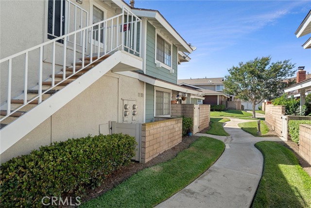 Photo of 8165 Woodland Dr