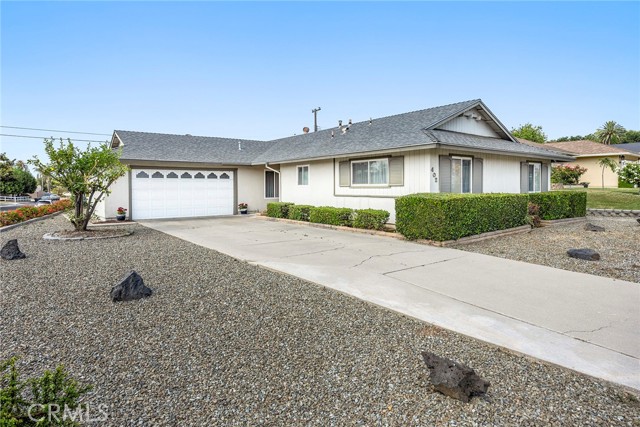 Property photo of 402 Jade Ave