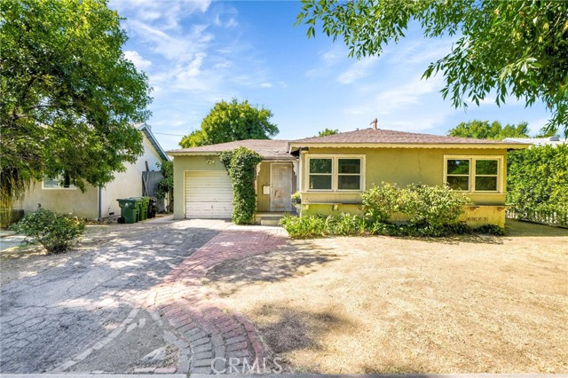 Property photo of 18154 Keswick ST
