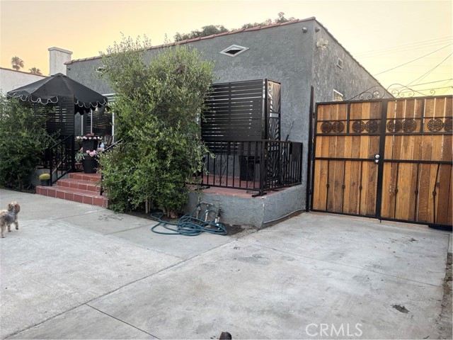 Property photo of 5820 Cimarron ST