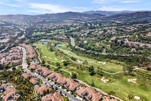 Property photo of 64 Avenida Cristal