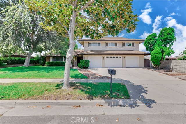 Property photo of 687 Locust ST