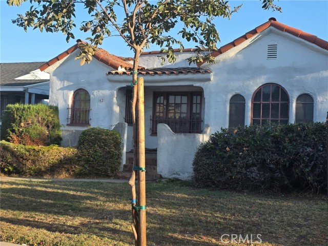 Property photo of 142 W 110th ST