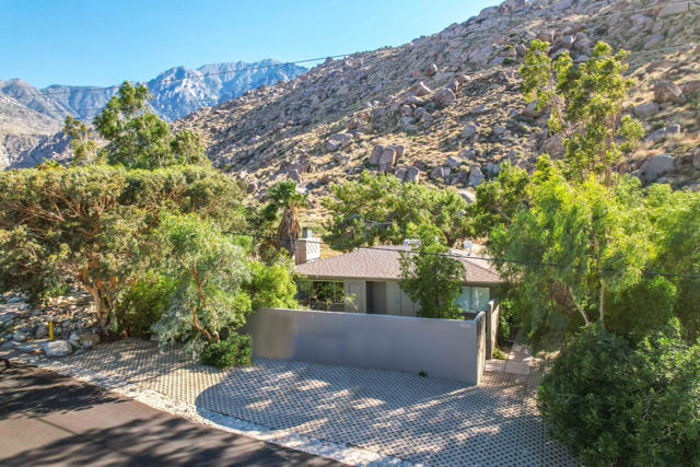 Property photo of 15971 Snow Creek RD