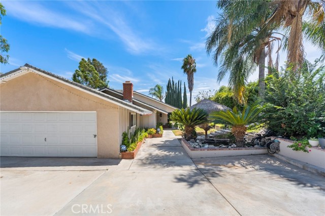 Photo of 5780 Avenue Juan Bautista