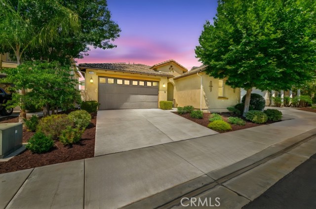 Property photo of 39041 New Meadow DR