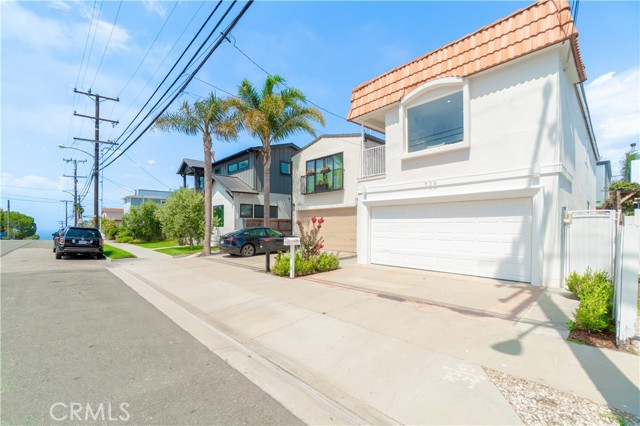 Property photo of 725 30th Street