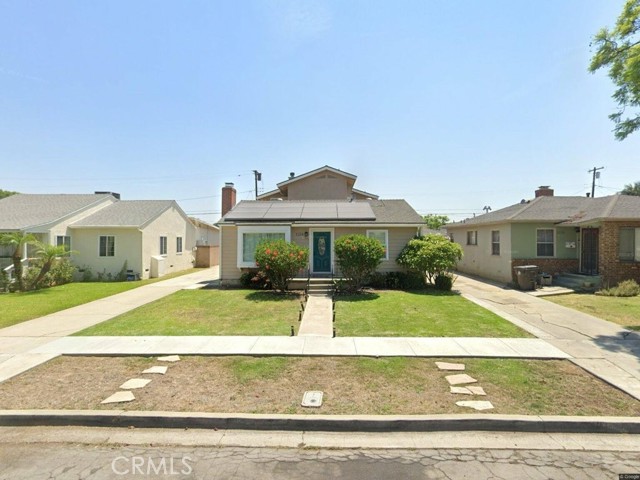 Property photo of 1124 E Ridgewood