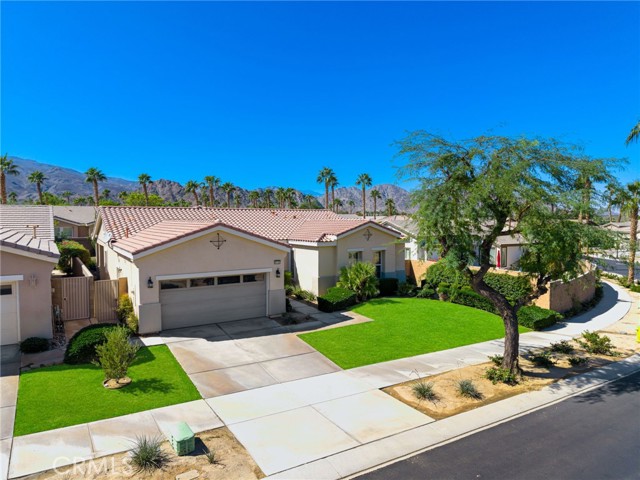 Property photo of 60165 Desert Rose DR