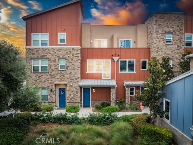 Photo of 8847 Jacaranda