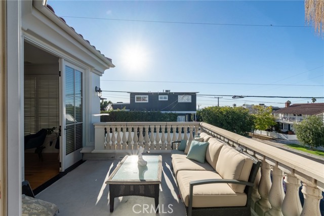 Property photo of 1002 5th ST