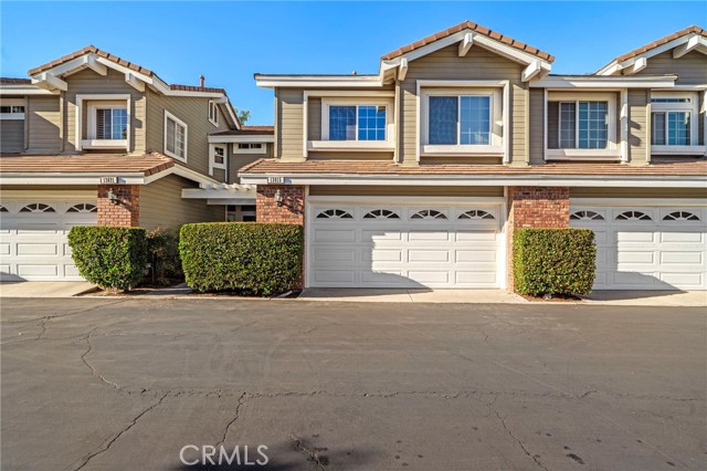 Property photo of 13615 Almond