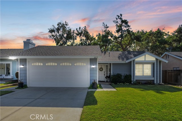 Property photo of 28575 Village Lakes RD