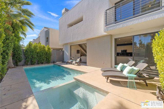 Property photo of 1534 E Baristo RD