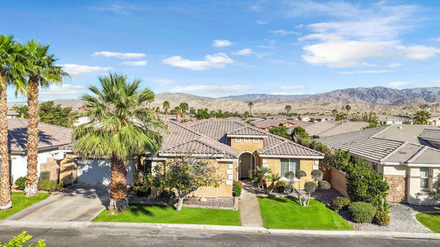 Property photo of 83414 Skyline Trail RD