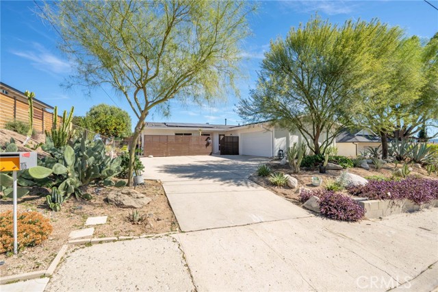 Property photo of 7026 Middlesbury Ridge