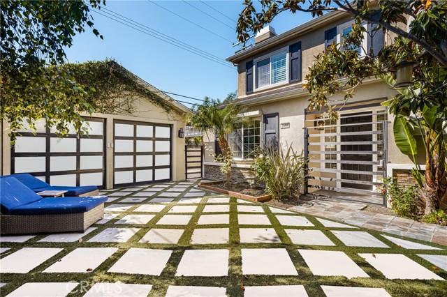 Property photo of 2459 Elden AV