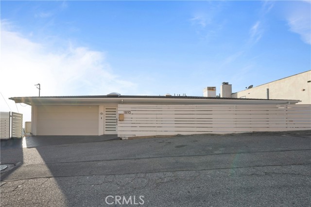 Property photo of 1893 Sunset Plaza DR