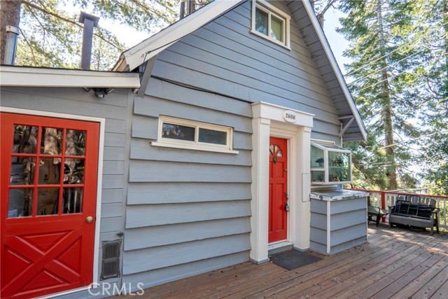 Property photo of 26616 Valley View DR