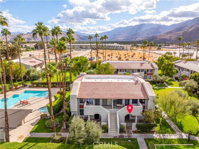 Property photo of 1100 E Amado RD