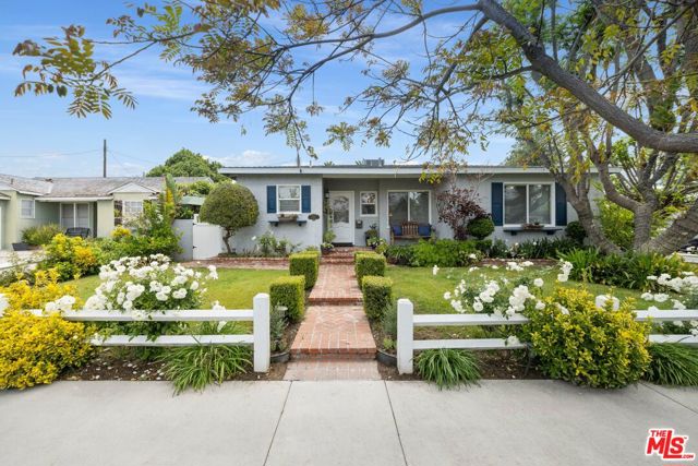 Property photo of 6432 Petit AV