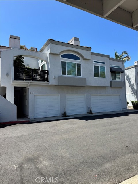 Property photo of 28185 Via Luis