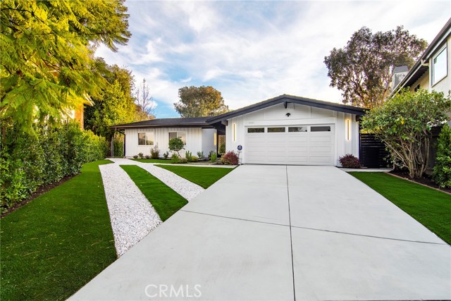 Property photo of 19291 Berclair LN