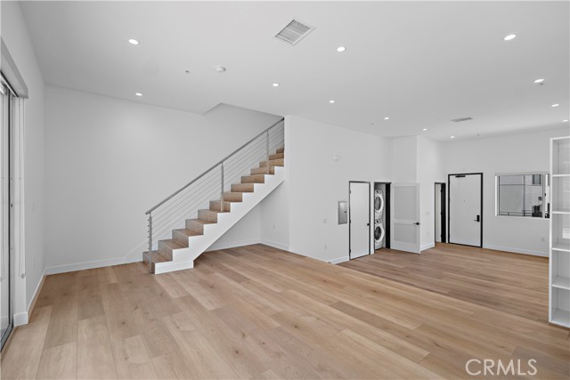 Property photo of 957 Figueroa