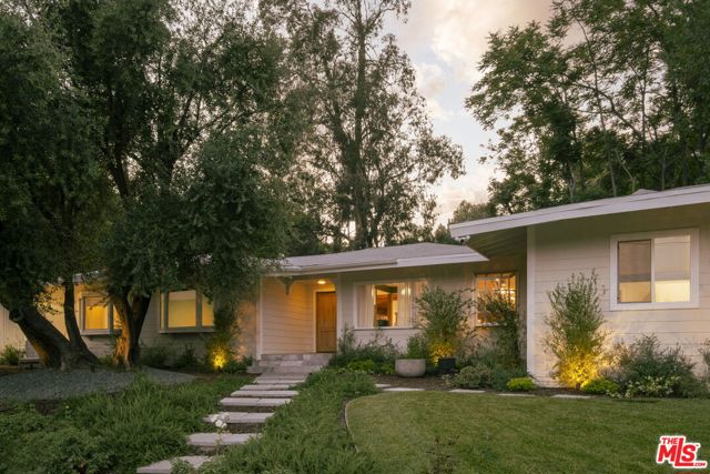 Property photo of 4901 Palo DR
