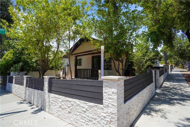 Property photo of 77 W Washington BL